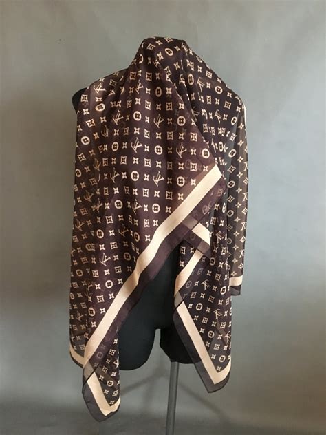 louis vuitton apaszka|louis vuitton clothing.